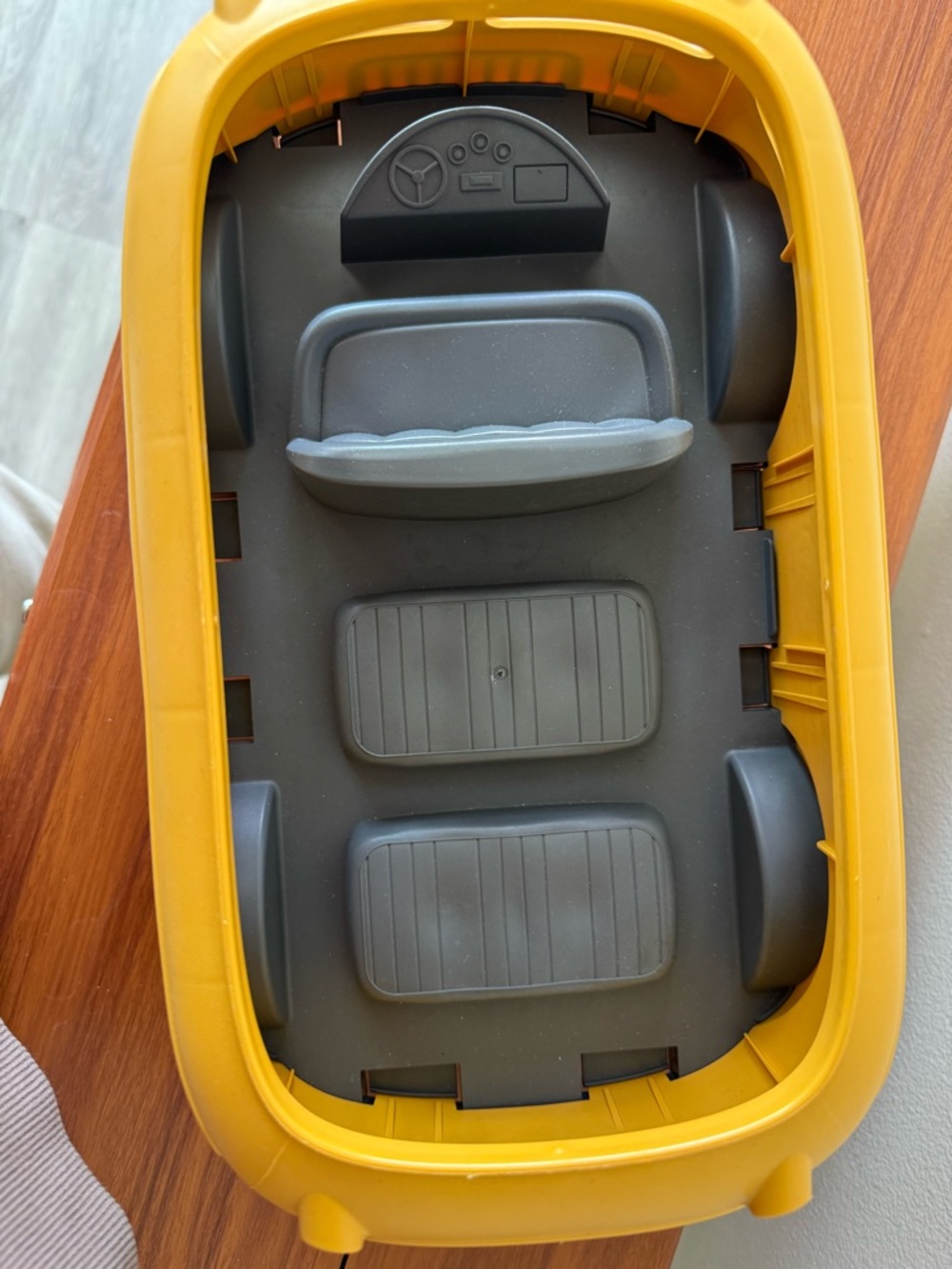 Yellow Pull-Along School Bus Toy with Rope Handle - Picture 3 of 5